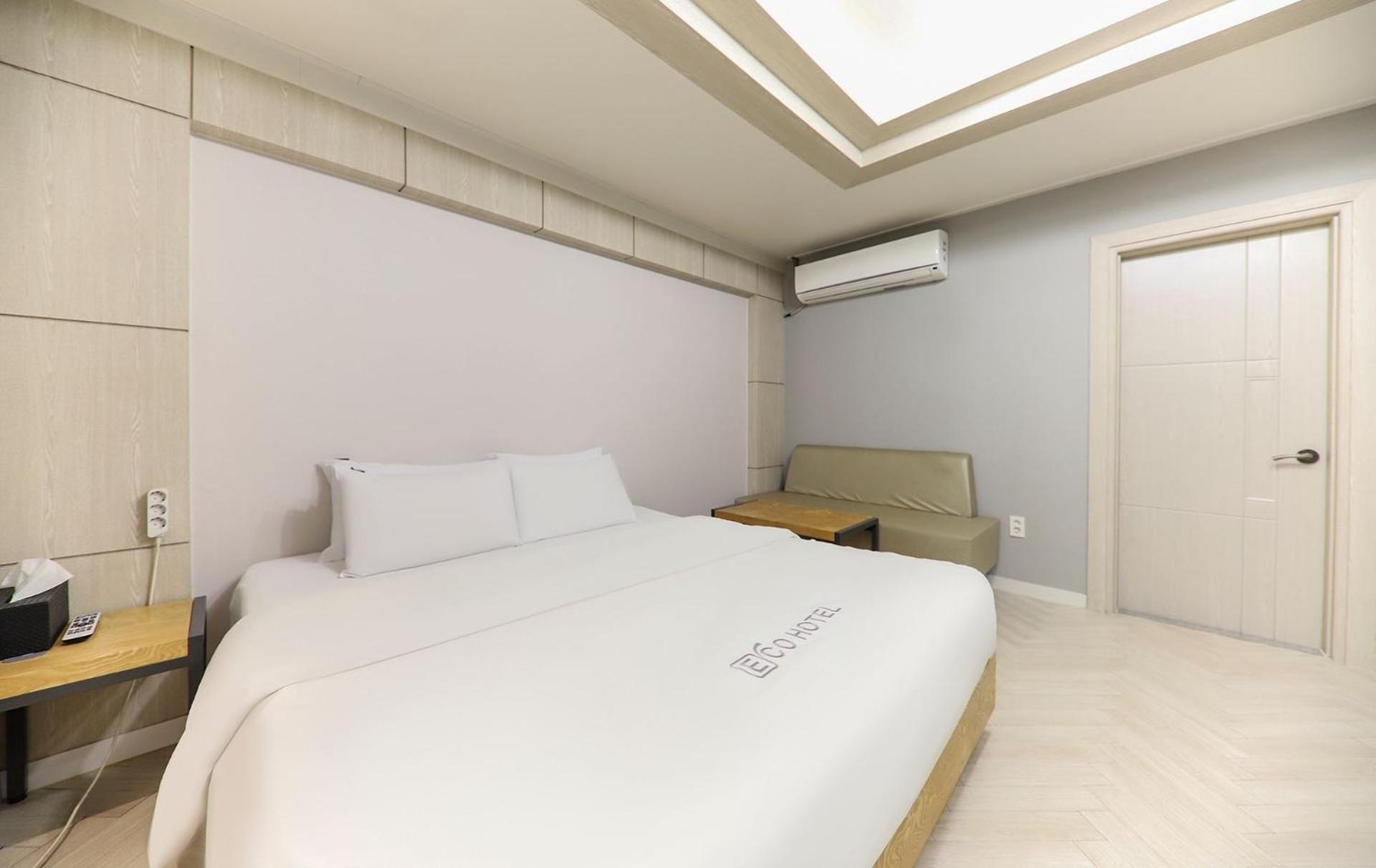 Eco Hotel Mokpo Esterno foto