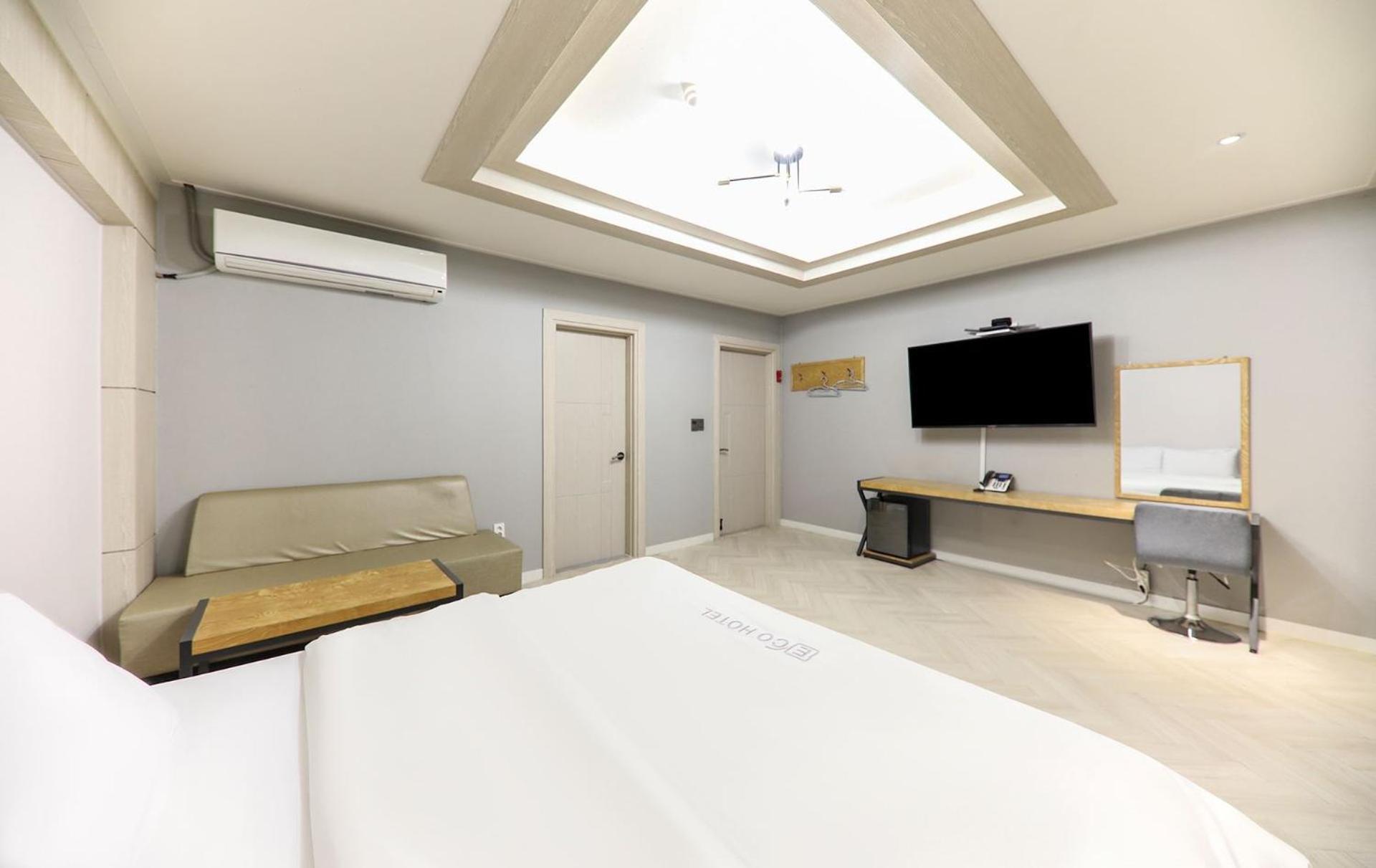 Eco Hotel Mokpo Esterno foto