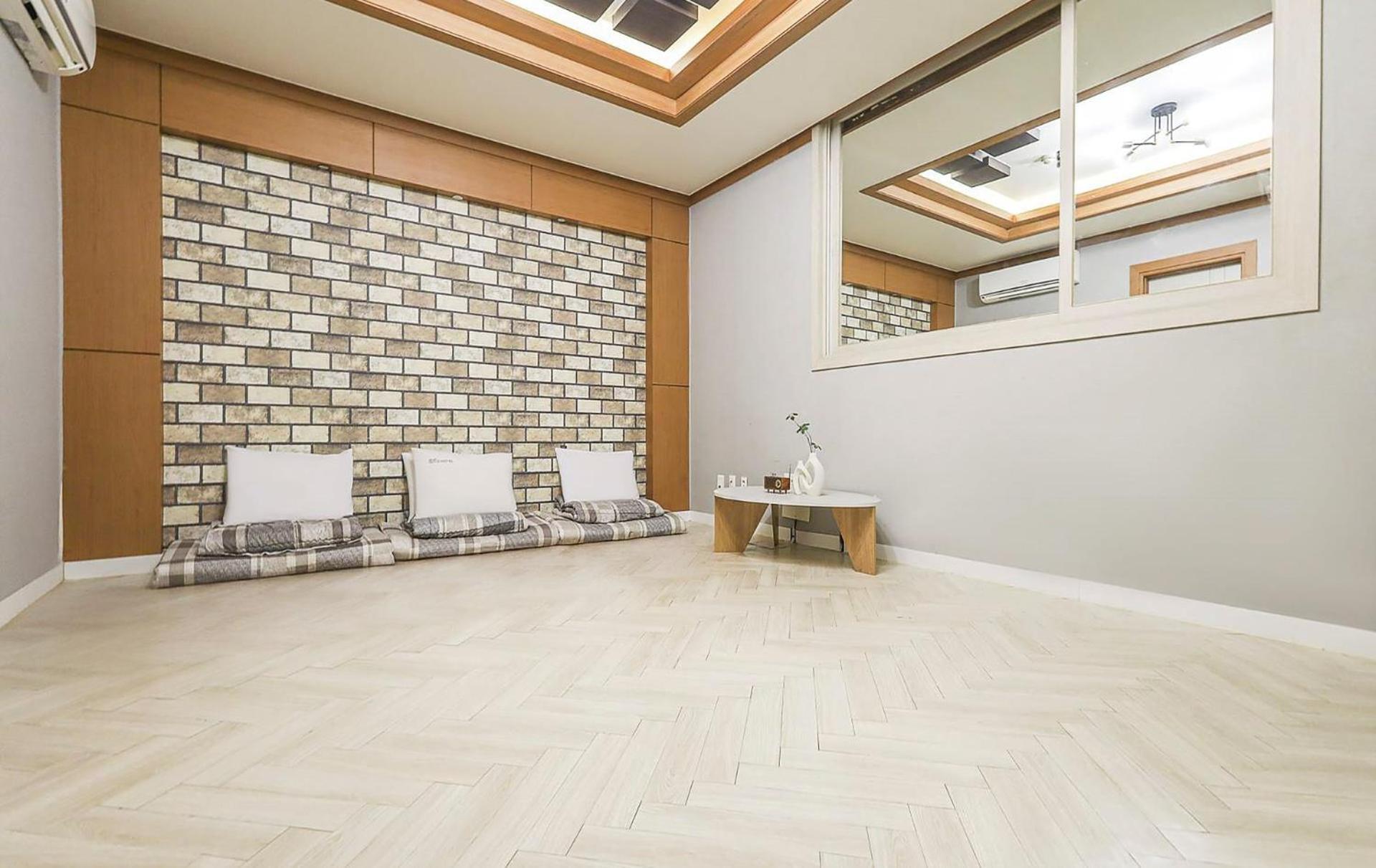 Eco Hotel Mokpo Esterno foto