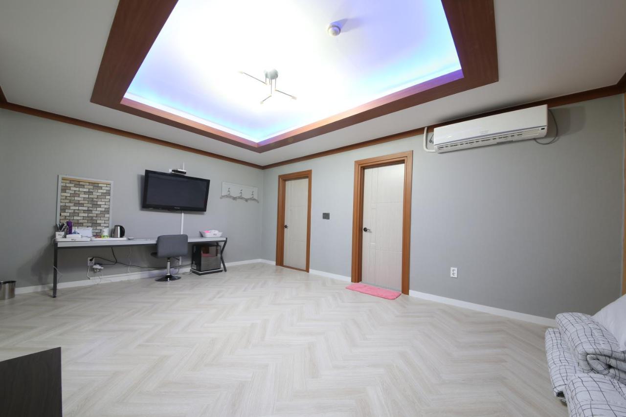 Eco Hotel Mokpo Esterno foto