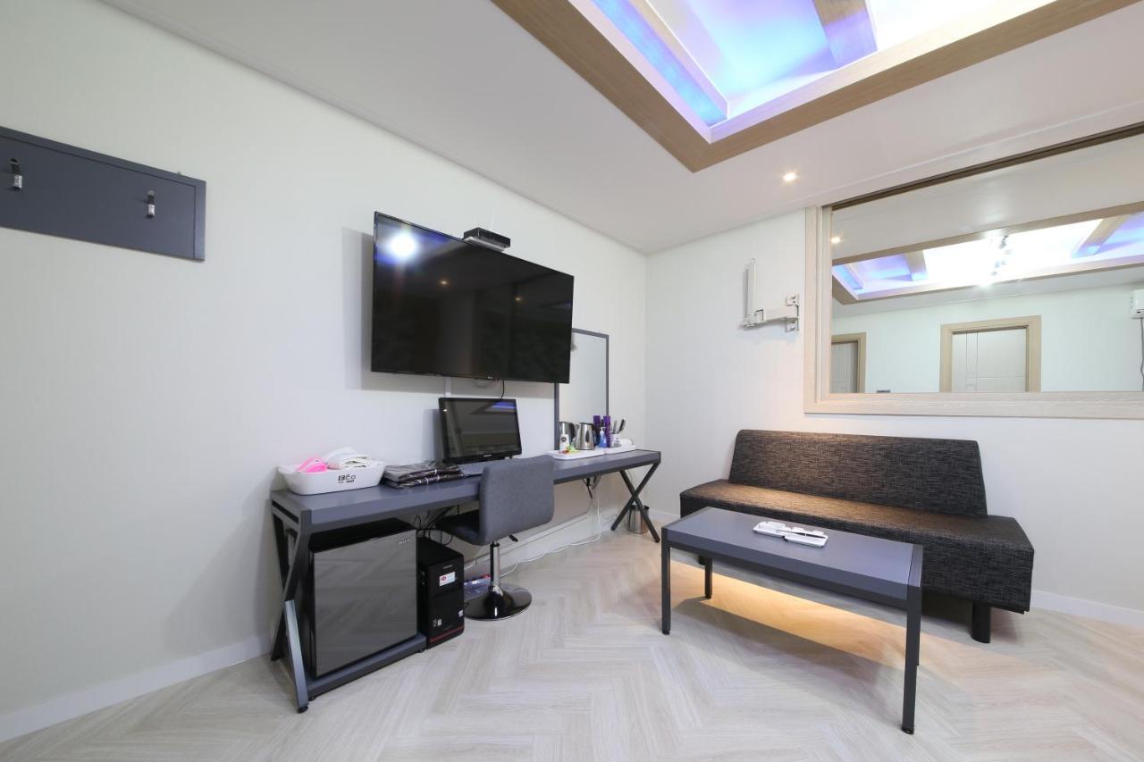Eco Hotel Mokpo Esterno foto